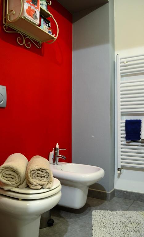 Mezzegra Tremezzina Appartamento Red & Grey מראה חיצוני תמונה