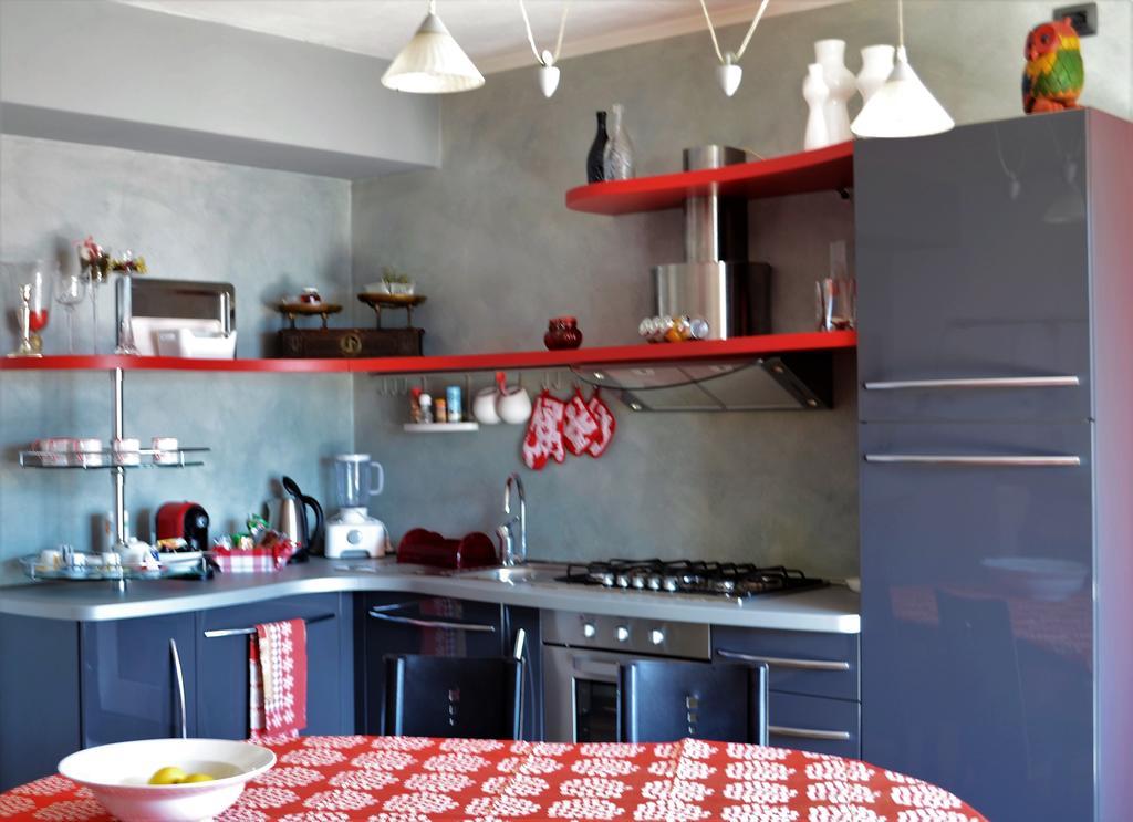 Mezzegra Tremezzina Appartamento Red & Grey מראה חיצוני תמונה