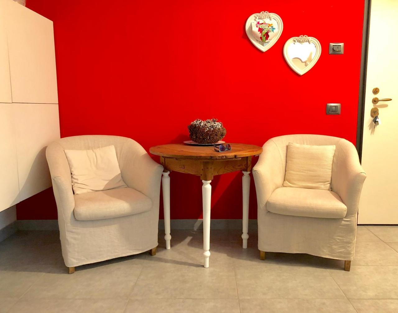 Mezzegra Tremezzina Appartamento Red & Grey מראה חיצוני תמונה