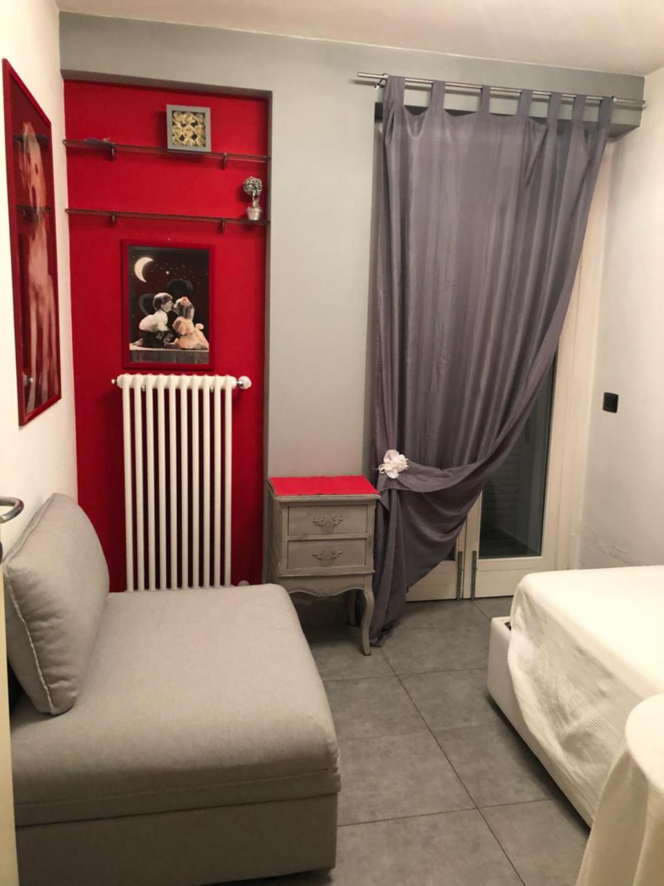 Mezzegra Tremezzina Appartamento Red & Grey מראה חיצוני תמונה